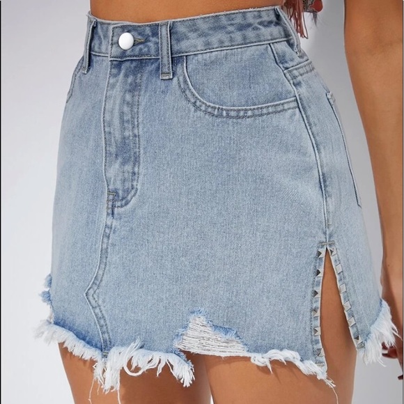 *ITEM SOLD ON CURTSY* - Picture 1 of 6